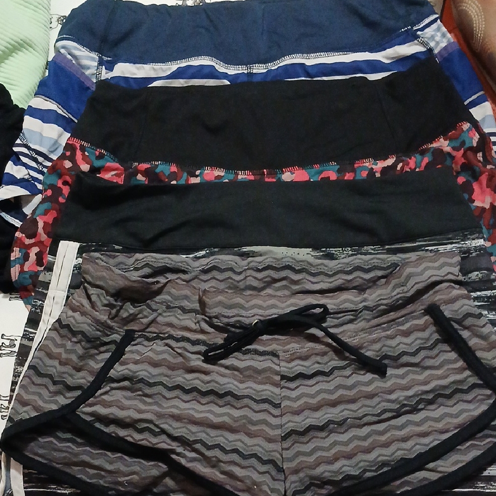 Athleta Performance Athletic Shorts Black and Gray